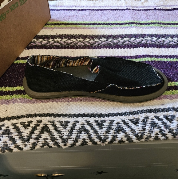 Sanuk Donna hemp SINGLE LEFT SHOE - Picture 3 of 4